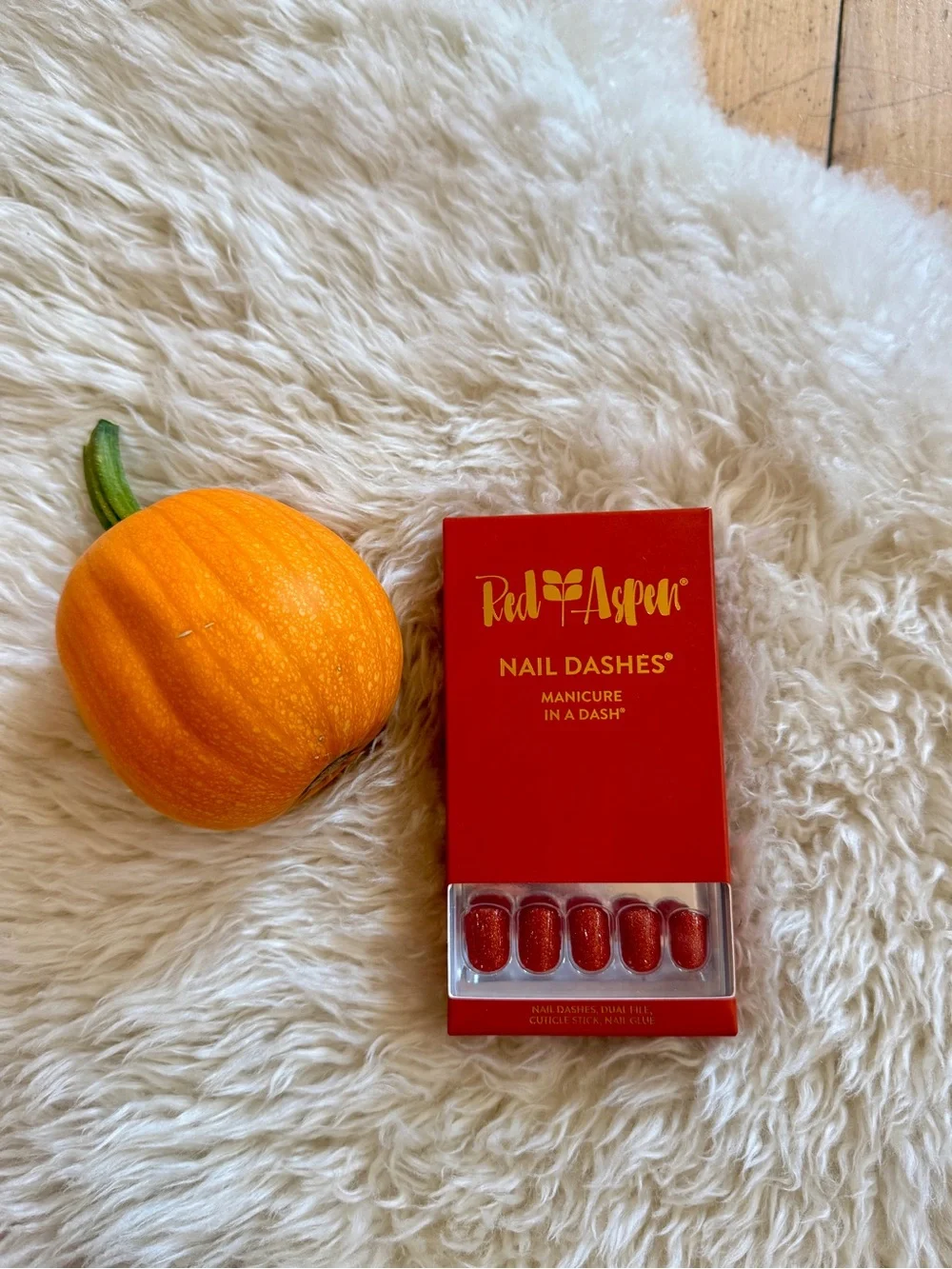 🍁NWT Red Aspen press on Nails - Pumpkin Spice